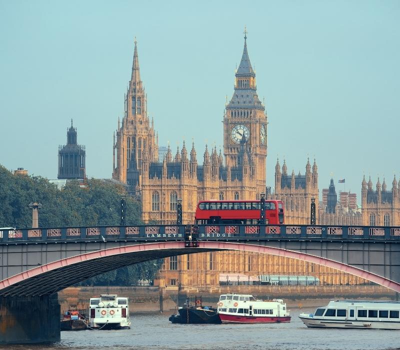 Liverpool to London & Hotel Stay